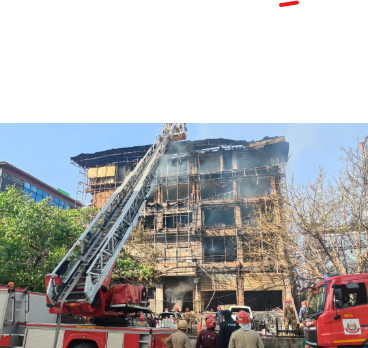fire incident in yamuna bazar at pizza hut
