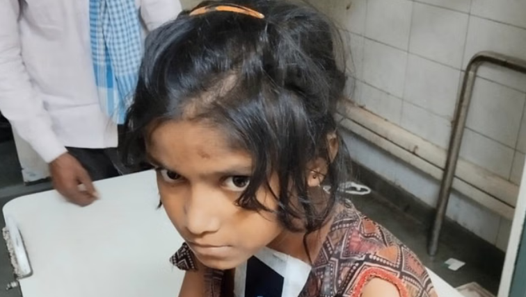 hardoi he used to doubt his wifes character killed her with an axe daughter who came to save her also injured